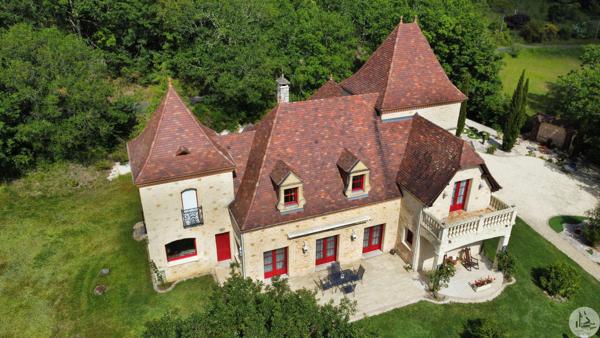 Situation dominante, Propriété avec maison d'amis