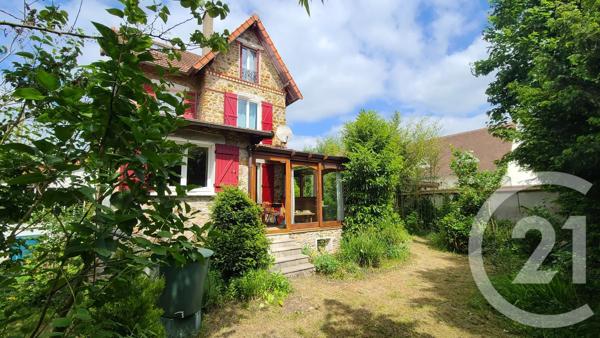 Maison à vendre  6 pièces - 118,97 m 2   CHAMPS SUR MARNE  - 77