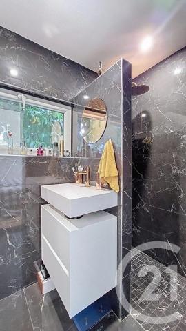 Maison à vendre  6 pièces - 118,97 m 2   CHAMPS SUR MARNE  - 77