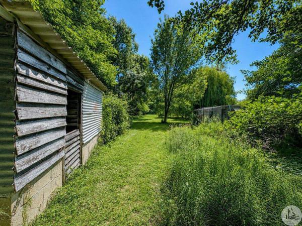 Charmante longére en pierre sur plus d'un hectare