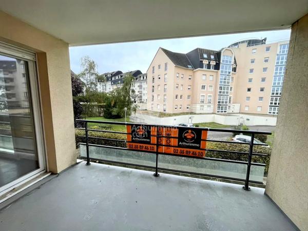 Location                                                      Appartement
                        
                     4 pièces                      91 m2                     à Rouen