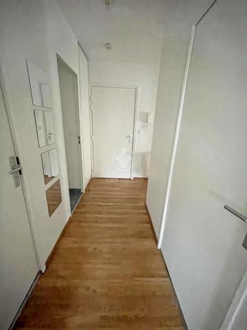 Location                                                      Appartement
                        
                     4 pièces                      91 m2                     à Rouen