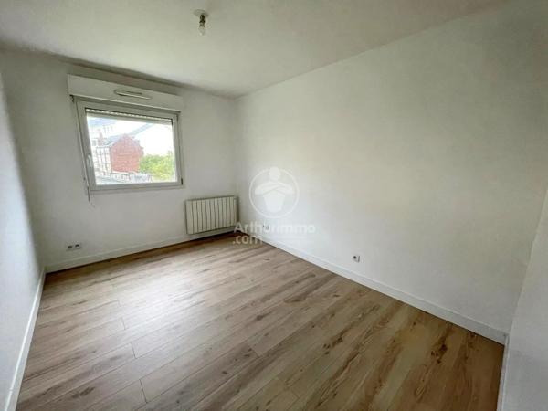 Location                                                      Appartement
                        
                     4 pièces                      91 m2                     à Rouen