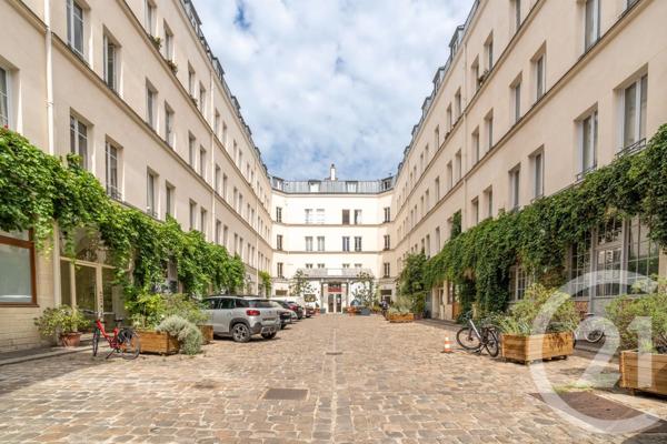 Appartement Atelier D'Artiste à vendre  2 pièces - 45,56 m 2   PARIS  - 75011