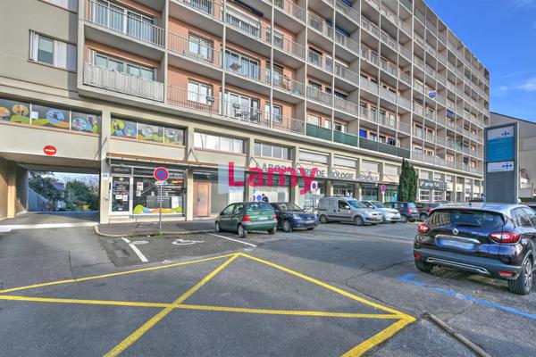 Appartement + parking + annexe