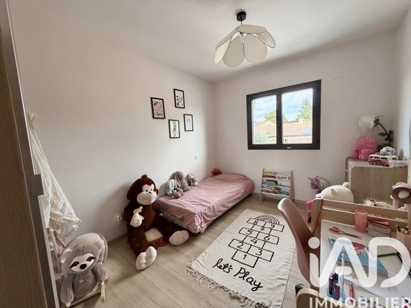 Maison à vendre 5 pièces 168 m² Pélissanne