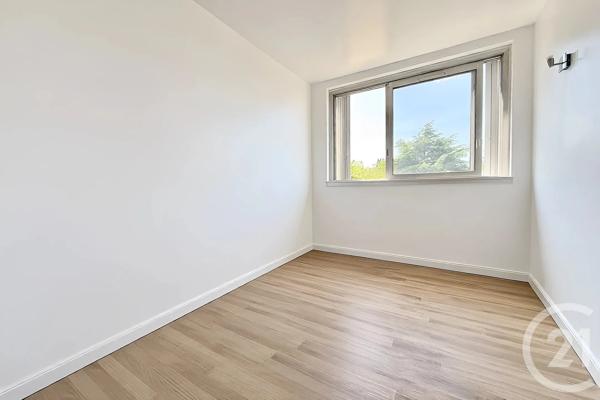 Appartement F4 à vendre  4 pièces - 62,67 m 2   MARLY LE ROI  - 78