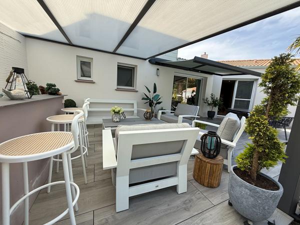 Maison Coex 6 pièce(s) 141.55 m2