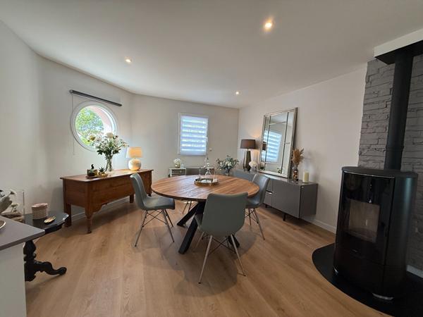 Maison Coex 6 pièce(s) 141.55 m2