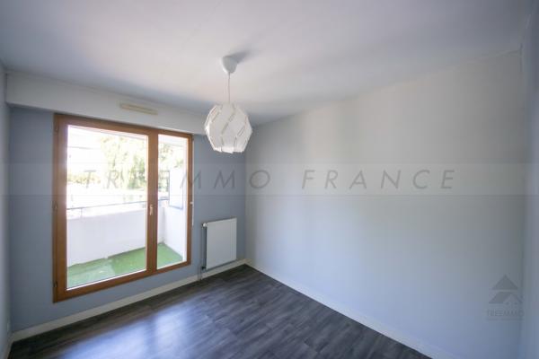 Appartement 4 pièce(s) 2 chambre(s) 81 m²