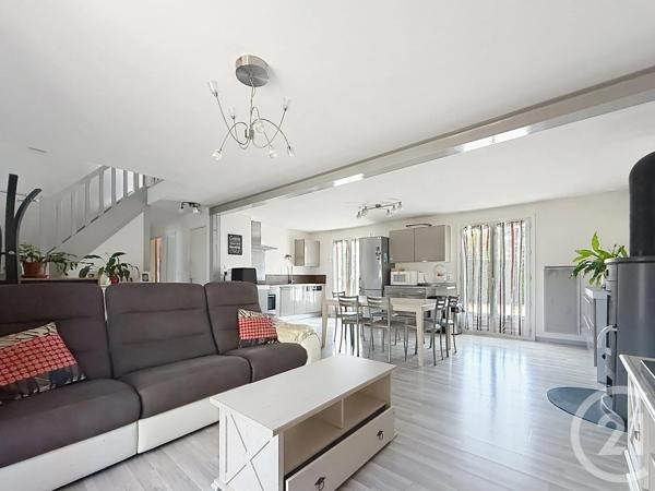 Maison à vendre  6 pièces - 116 m 2   CHARTRES  - 28