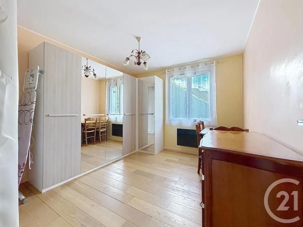 Maison à vendre  6 pièces - 116 m 2   CHARTRES  - 28