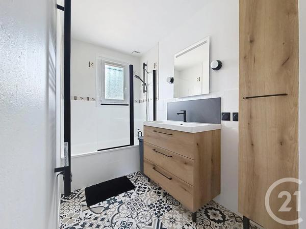 Maison à vendre  6 pièces - 116 m 2   CHARTRES  - 28