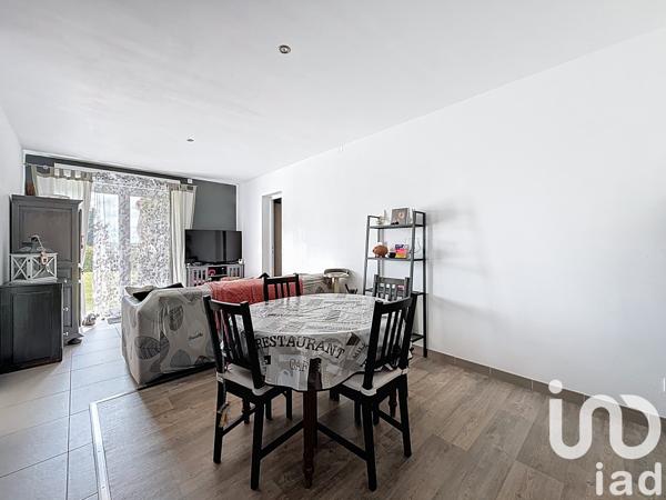 Immeuble à vendre 440 m² Guitrancourt