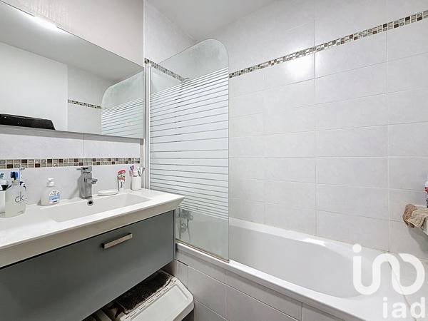 Immeuble à vendre 440 m² Guitrancourt