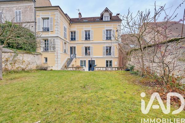 Maison à vendre 10 pièces 298,5 m² Verrières-le-Buisson