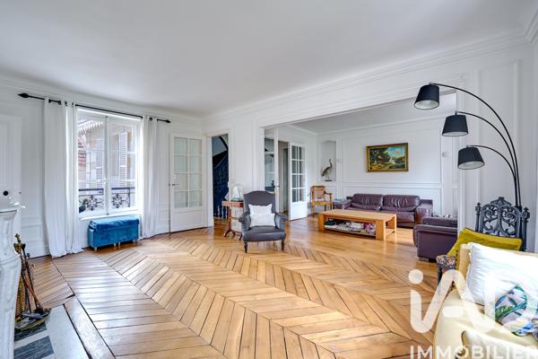 Maison à vendre 10 pièces 298,5 m² Verrières-le-Buisson