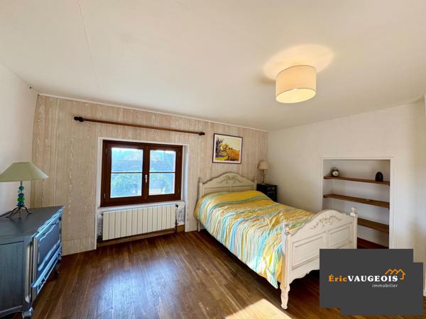 Coulommiers (77120) Maison 140 m², Grange, Terrain 1000 m²