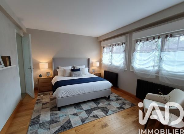 Maison à vendre 8 pièces 244 m² Viry-Châtillon