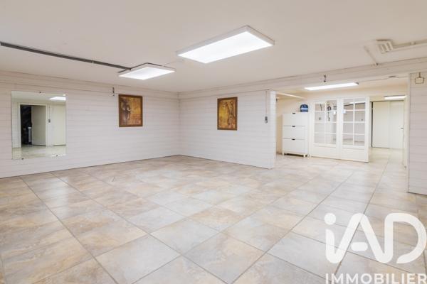 Maison à vendre 8 pièces 244 m² Viry-Châtillon