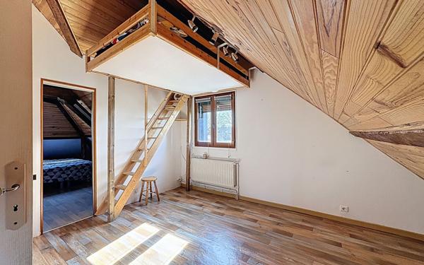 Maison à vendre    7 pièces •  Olemps