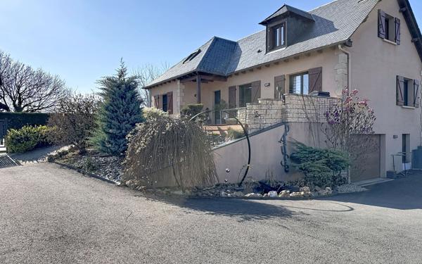 Maison à vendre    7 pièces •  Olemps