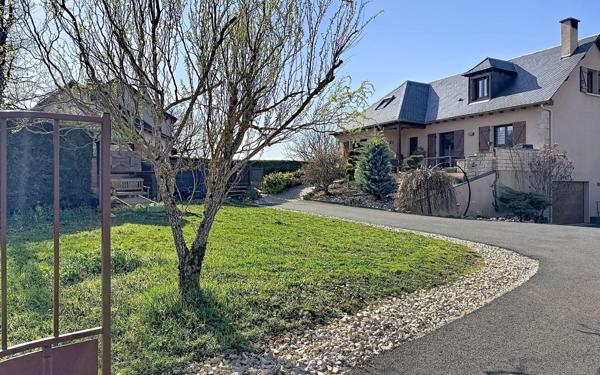 Maison à vendre    7 pièces •  Olemps