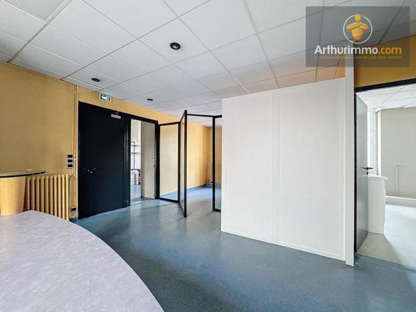 Location Local commercial 7 pièces 117 m2 à Bourgoin-Jallieu