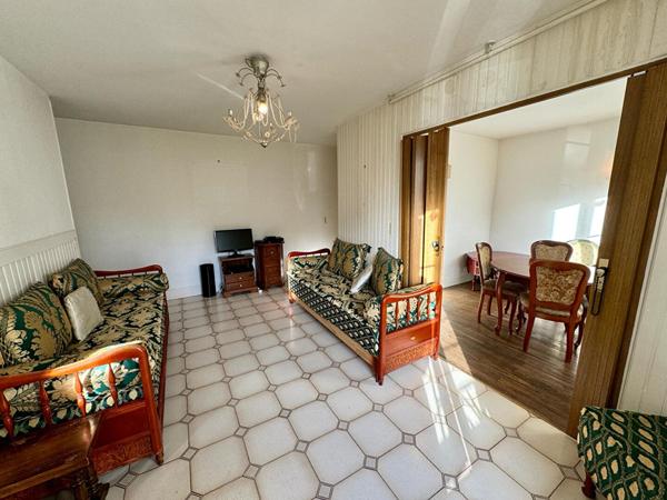 Appartement Montreuil 4 pièce(s) 67.95 m2