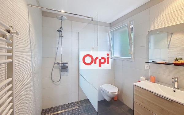 Maison à vendre    7 pièces •  Sari-Solenzara