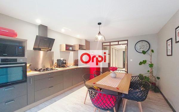 Maison à vendre    7 pièces •  Sari-Solenzara