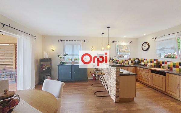 Maison à vendre    7 pièces •  Sari-Solenzara