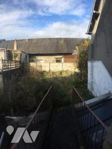 Immeuble à usage commercial et d'habitation