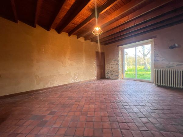 Maison à vendre 300 000 € Lozon 11 p 208,3 m² DPE C
