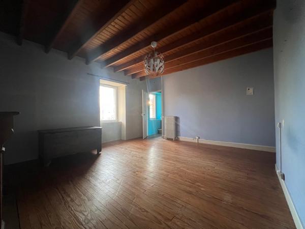 Maison à vendre 300 000 € Lozon 11 p 208,3 m² DPE C