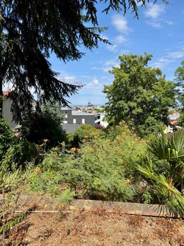 Maison 6 pièce(s) 3 chambre(s) 144 m²