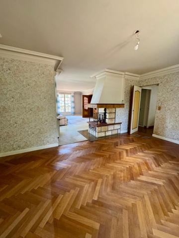 Maison 6 pièce(s) 3 chambre(s) 144 m²