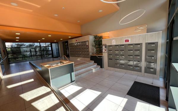 Appartement à vendre    1 pièce • 38,90 m2 Avignon