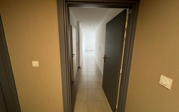 Appartement à vendre    1 pièce • 38,90 m2 Avignon