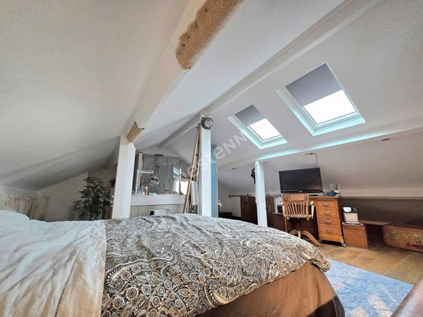 Maison Rosny Sous Bois 210 m2 demeure en plein centre ville proche gare RER E Rosny sous bois et Rosny Bois Perrier centre commercial et Metro