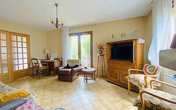 Maison à vendre    4 pièces • 180 m2 Saubens