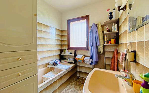 Maison à vendre    4 pièces • 180 m2 Saubens