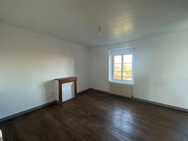 Maison à vendre 6 pièces BALLEDENT (87) dépendances et grand jardin sur 931m2.