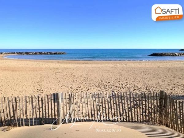 PROCHE DE LA MER - SUPERBE APPARTEMENT 3 PIÈCES EN REZ DE JARDIN  - SAINT-AYGULF (83370)