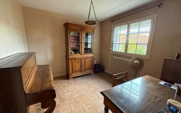 Maison à vendre    7 pièces • 160 m2 Saint-Denis-en-Val