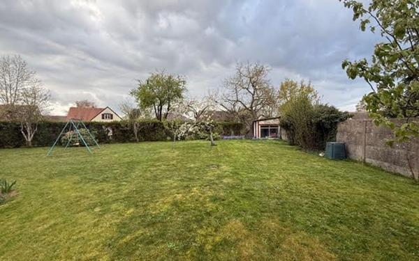 Maison à vendre    7 pièces • 160 m2 Saint-Denis-en-Val