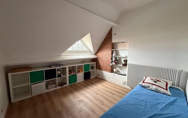 Maison à vendre    7 pièces • 160 m2 Saint-Denis-en-Val