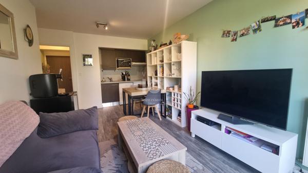 Appartement T2 en rez-de-jardin avec extérieur et garage fermé