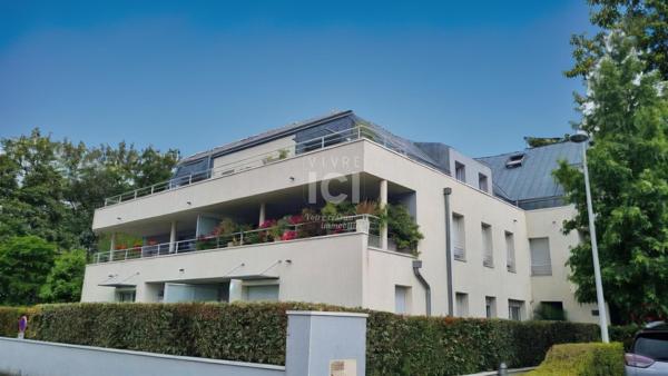 Appartement T2 en rez-de-jardin avec extérieur et garage fermé