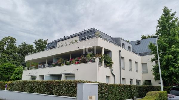 Appartement T2 en rez-de-jardin avec extérieur et garage fermé